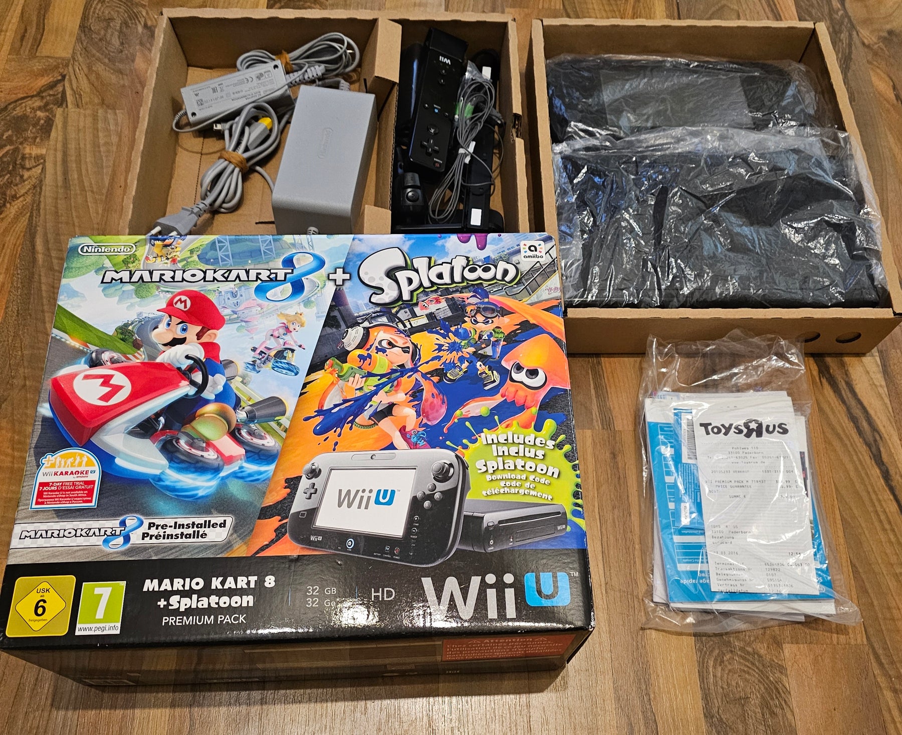 Nintendo Wii U Premium Pack 32GB schwarz inkl Mario Kart 8 vorinstalliert Splatoon DLCCode [Wie Neu]