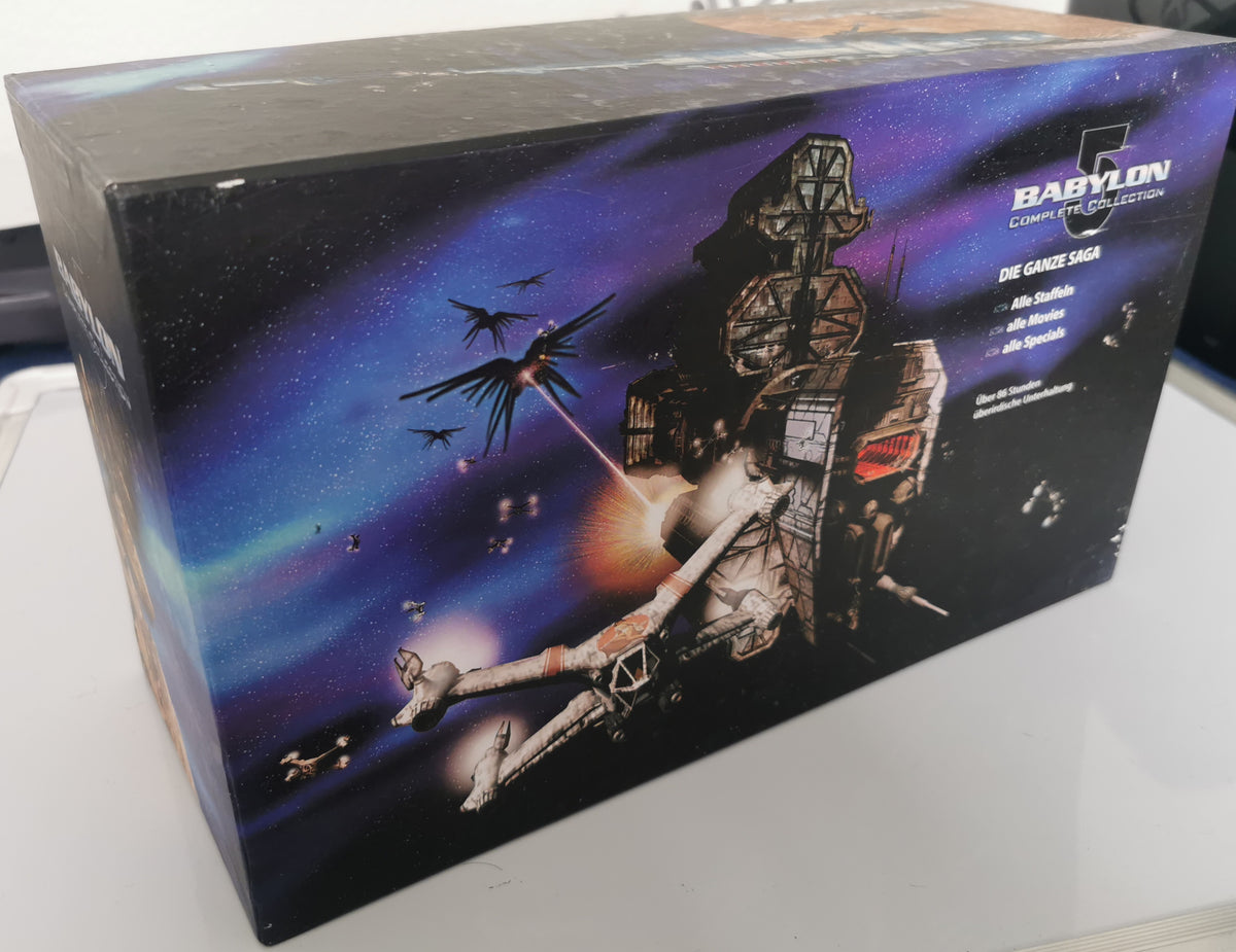 Spacecenter Babylon 5 Complete Collection 37 DVDs [Gut]