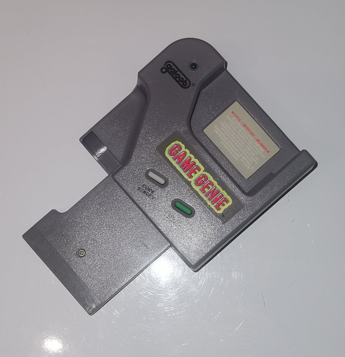 Game Genie (Cheatmodul) fuer Game Boy [Gut]