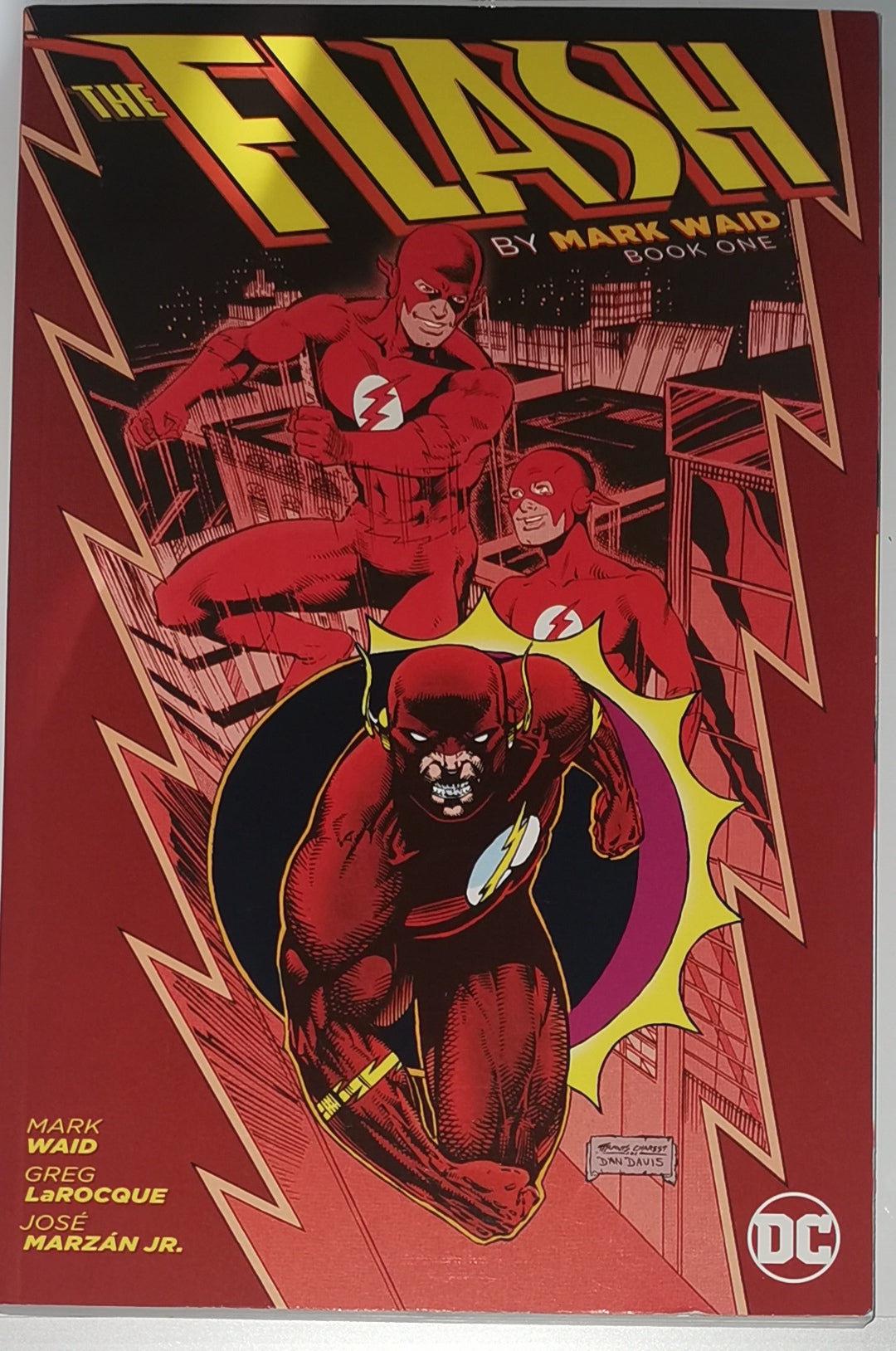 The Flash by Mark Waid Book One (DC) [Wie Neu]