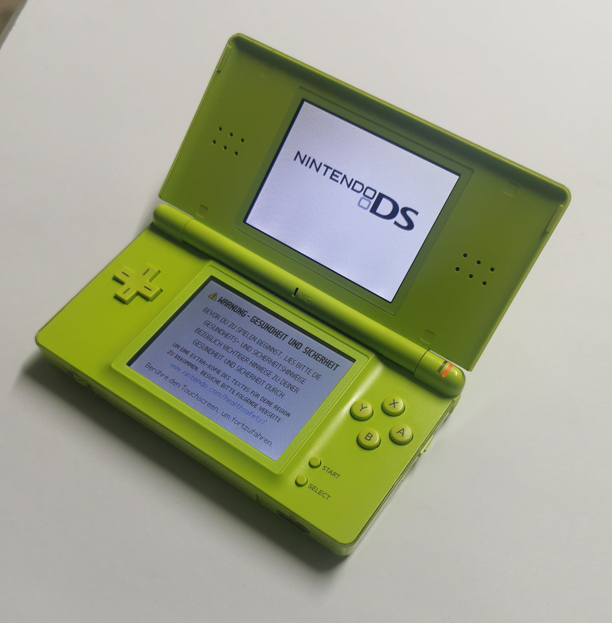 Nintendo DS Lite Konsole gruen [Gut]