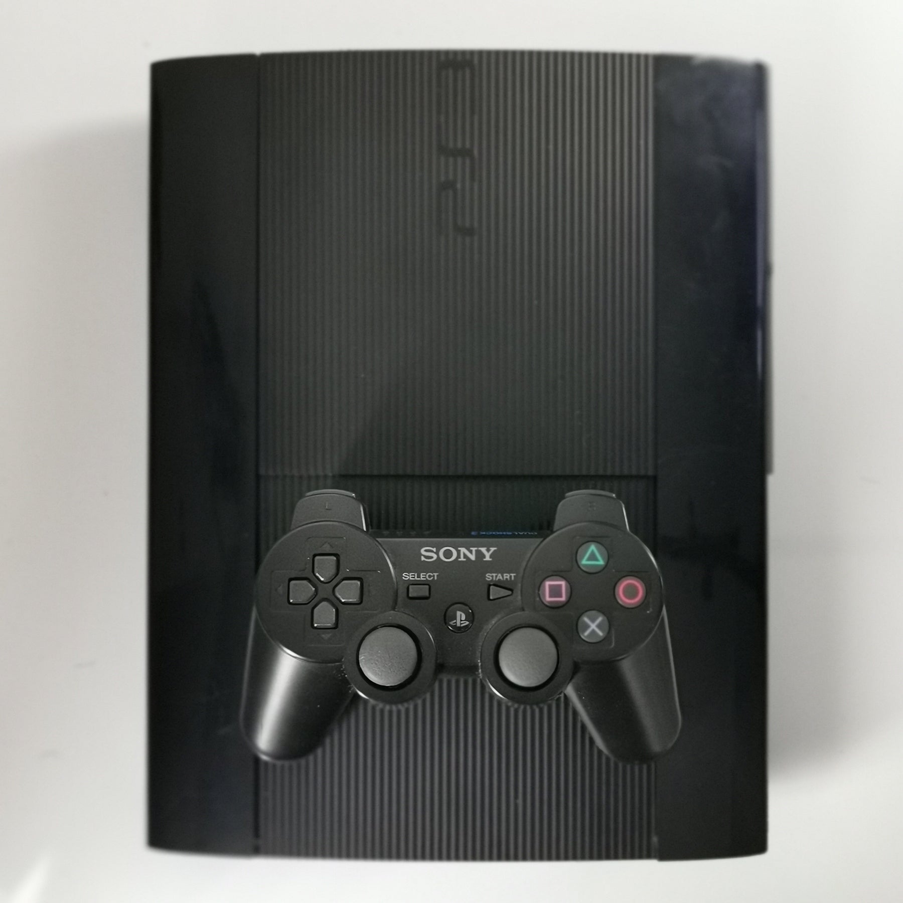 PlayStation 3 Konsole Super Slim 500 GB (inkl. DualShock 3 Wireless Controller) [Akzeptabel]